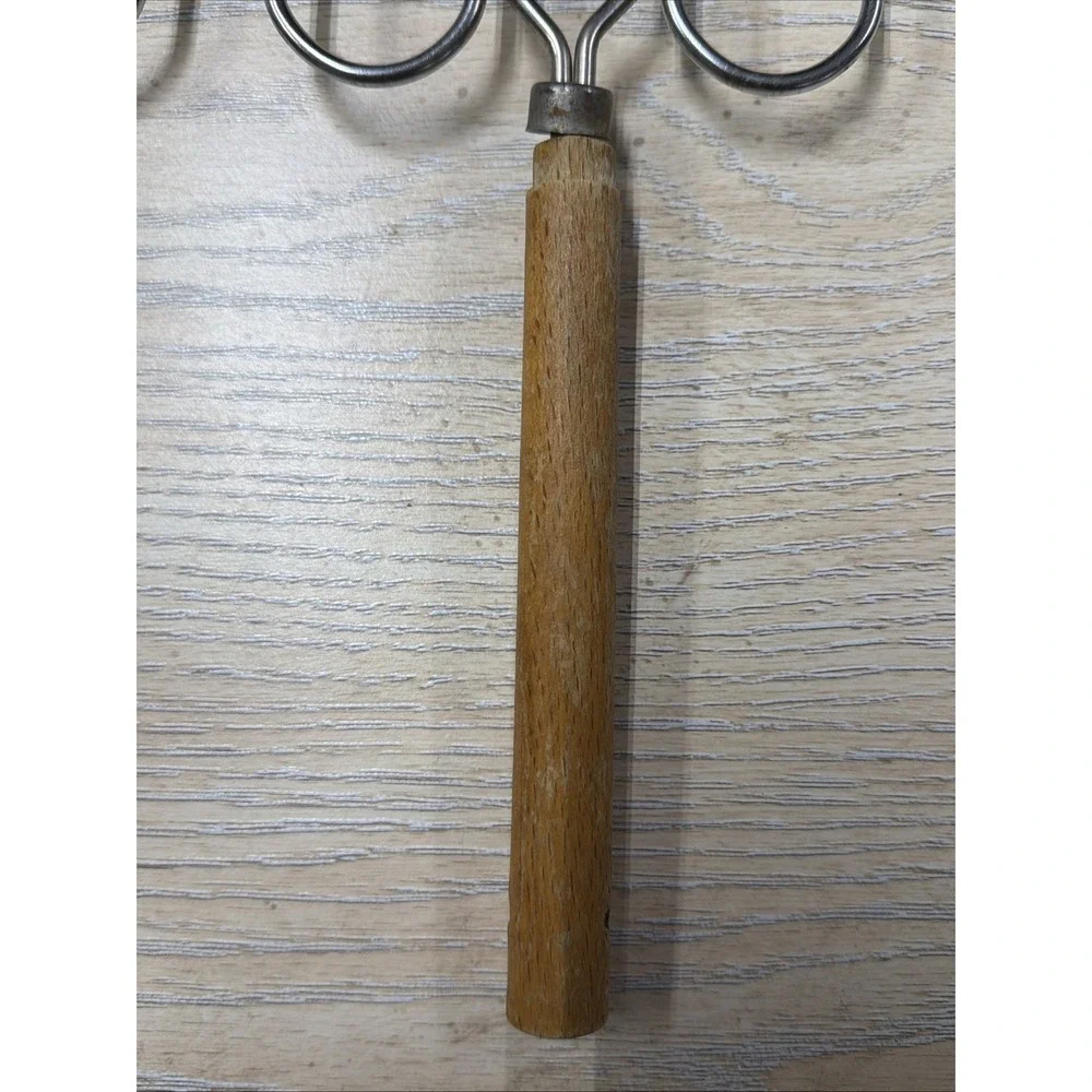 Pair Of‎ Vintage 4-Prong MEAT LIFTING FORKS With Wood Handles 10.5
